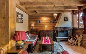 Chalet Blackbushe - Traditional Chalet - Alpes Travel - Sleeps 4-6