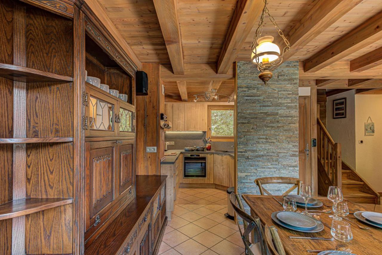Chalet Blackbushe - Traditional Chalet - Alpes Travel - Sleeps 4-6 Les Houches Extérieur photo