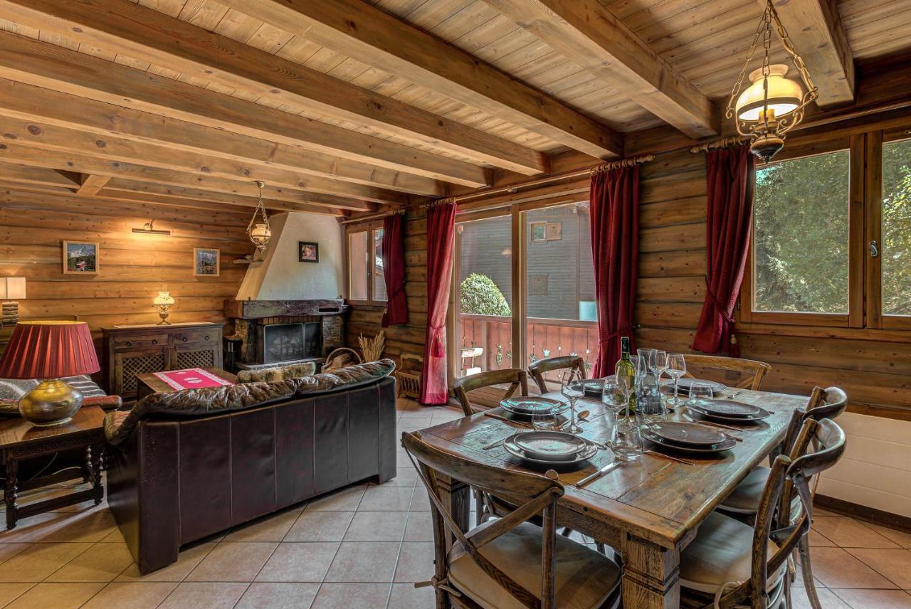 Chalet Blackbushe - Traditional Chalet - Alpes Travel - Sleeps 4-6 Les Houches Extérieur photo