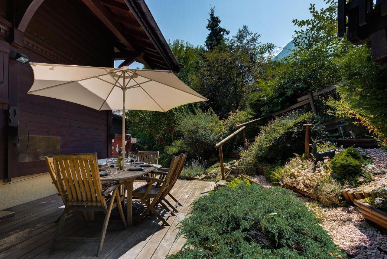 Chalet Blackbushe - Traditional Chalet - Alpes Travel - Sleeps 4-6 Les Houches Extérieur photo